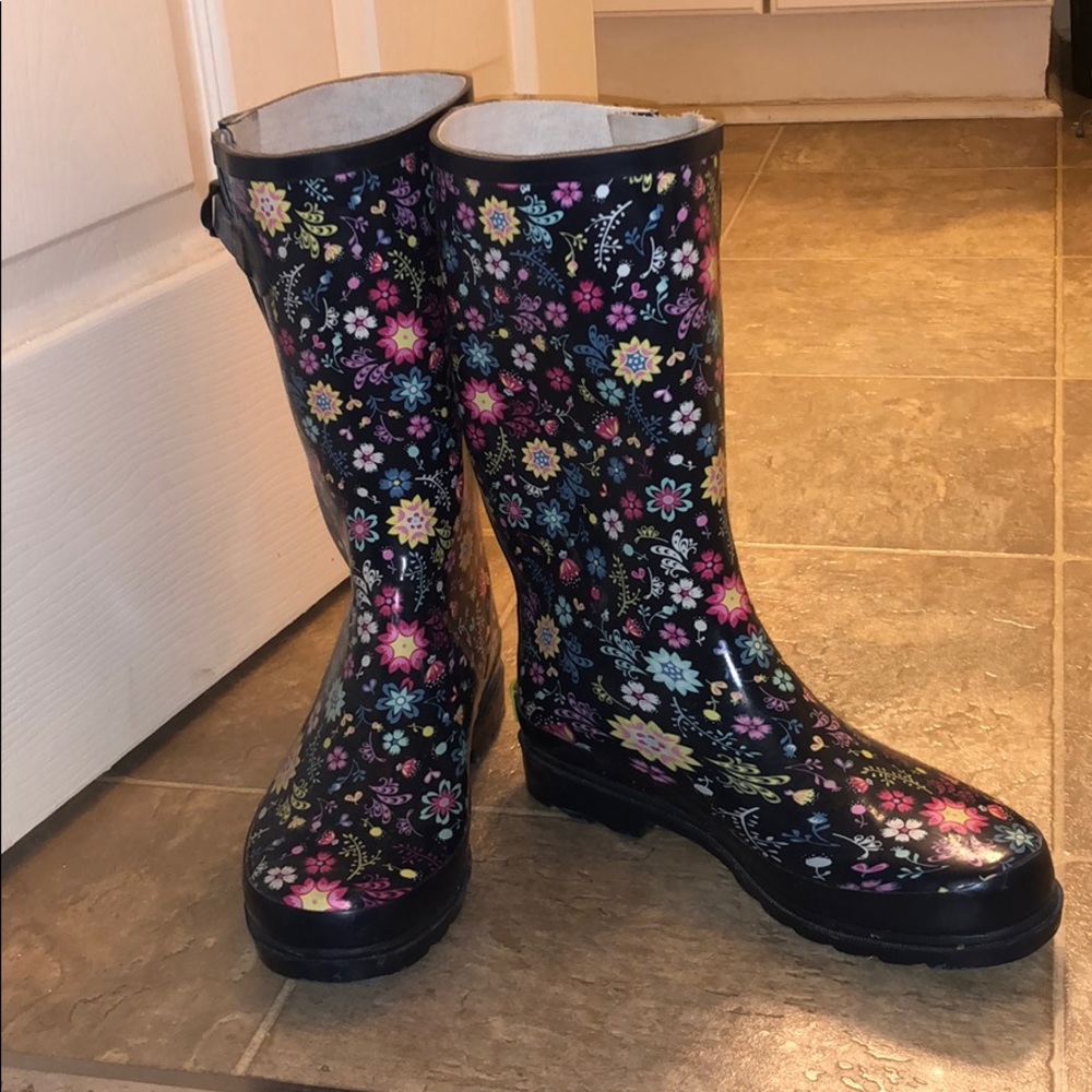 Rain boots